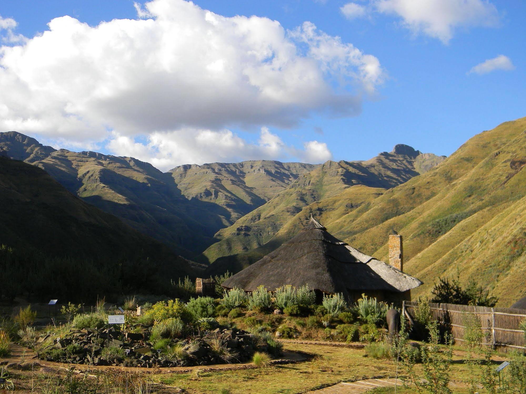 Maliba Mountain Lodge Butha-Buthe Buitenkant foto